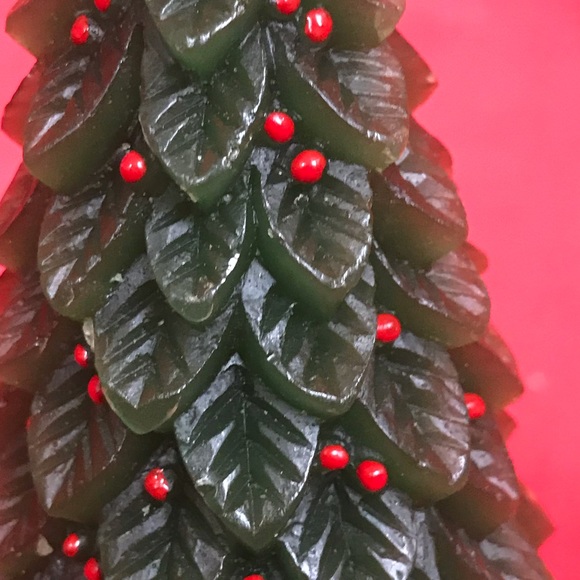 NOWT Vintage 1997 Scented Christmas Tree Candles - Picture 2 of 7